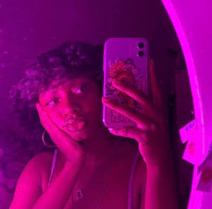 Meet your Posher, Ianah